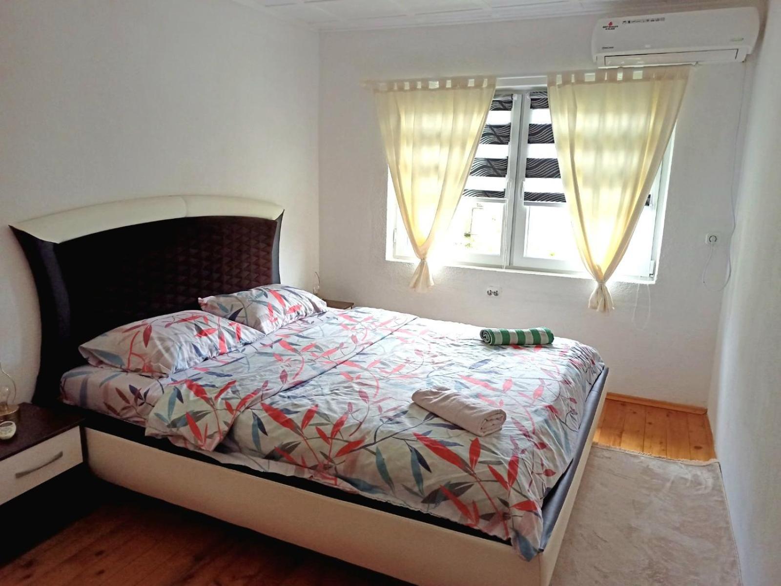 Home-vasva And Hazim Cukovi